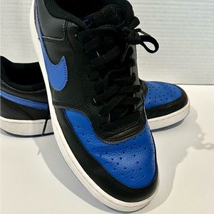 Men’s Nike court vision blue black white size 10.5